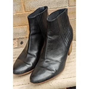 Women's Vince Black Leather Block Wooden Heel Ankle Booties Boots Sz 8.5M